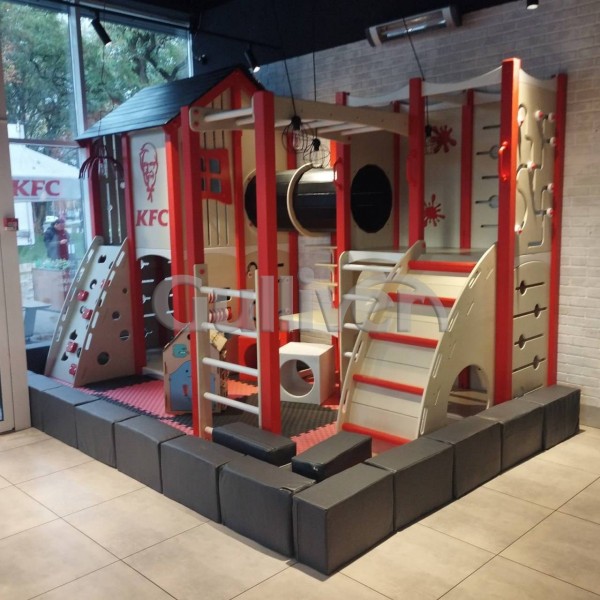 Дитяча ігрова кімната "Crazy Park"