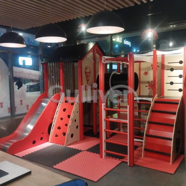 Дитяча ігрова кімната "Crazy Park"